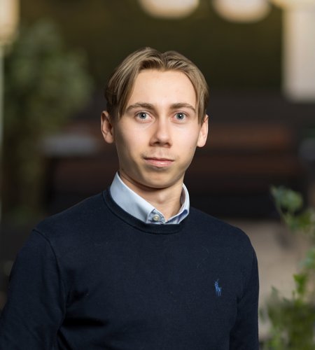 Andreas Rese Kirkesæther, Medhjelper student