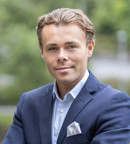 Henrik Nielsen, Eiendomsmeglerfullmektig