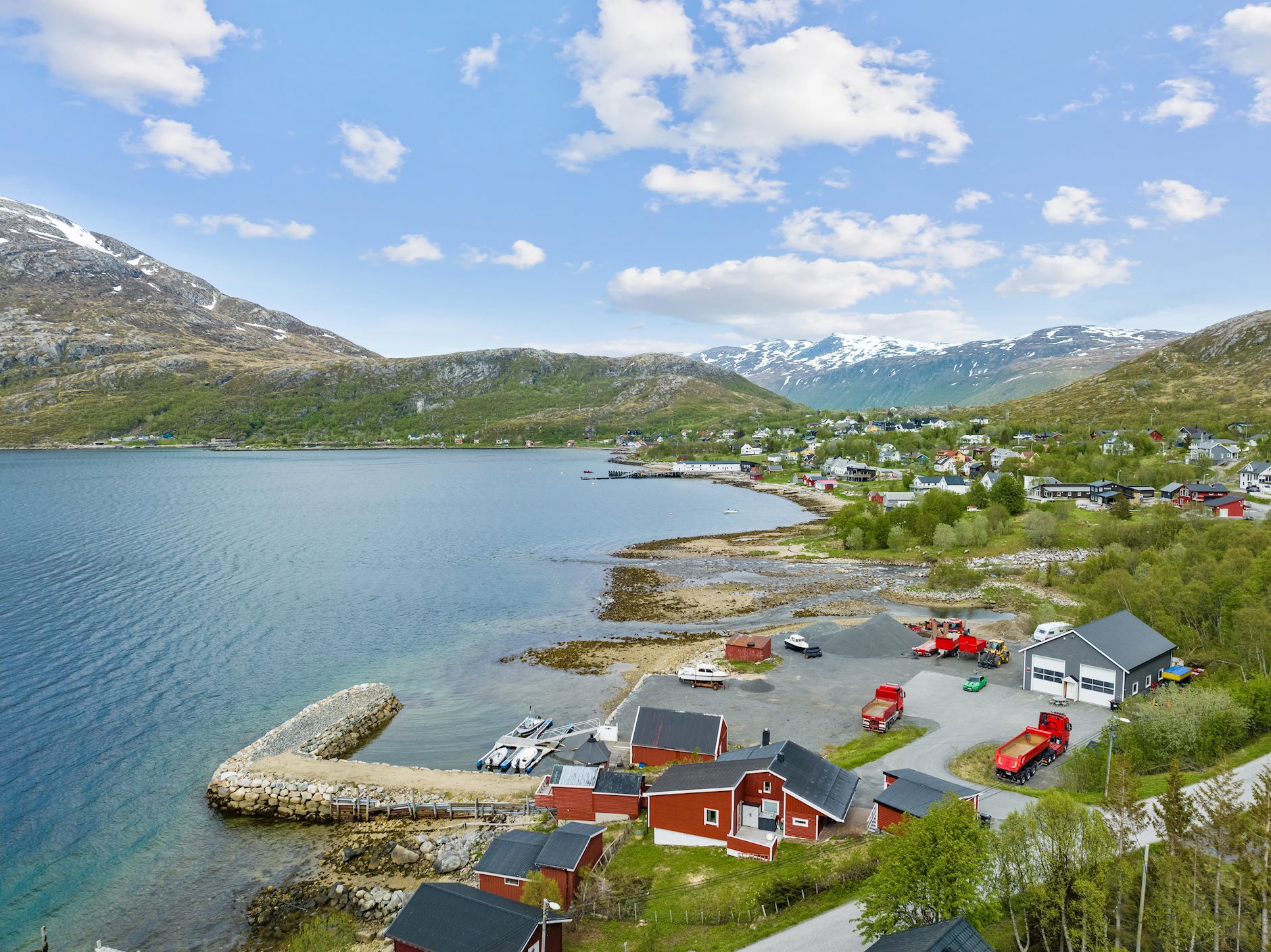 Ersfjordvegen 107, KVALØYA | DNB Eiendom | Fra hjem til hjem