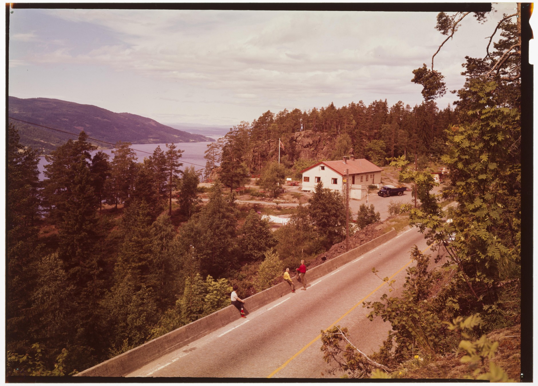 Skarveien 49, SOLLIHØGDA | DNB Eiendom | Fra hjem til hjem