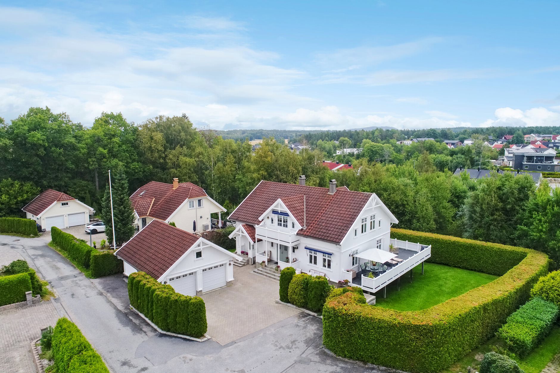 Smaragdveien 11B, GAMLE FREDRIKSTAD | DNB Eiendom | Fra hjem til hjem