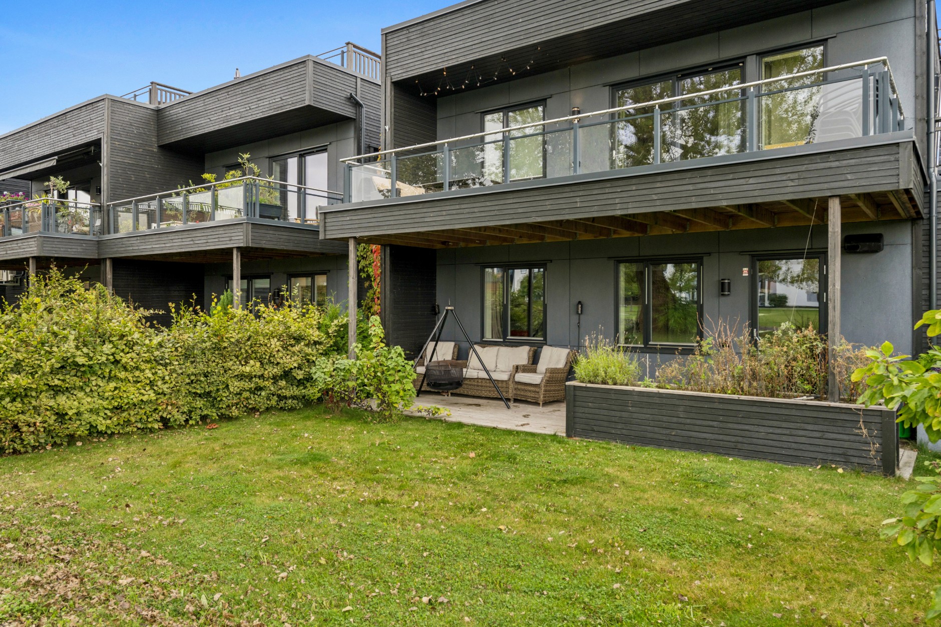 Eikelund 37, HOLMESTRAND