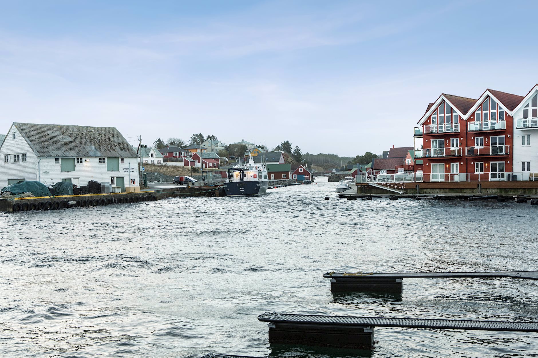 Nausttomt Hellesøy havn 2, HELLESØY | DNB Eiendom | Fra hjem til hjem