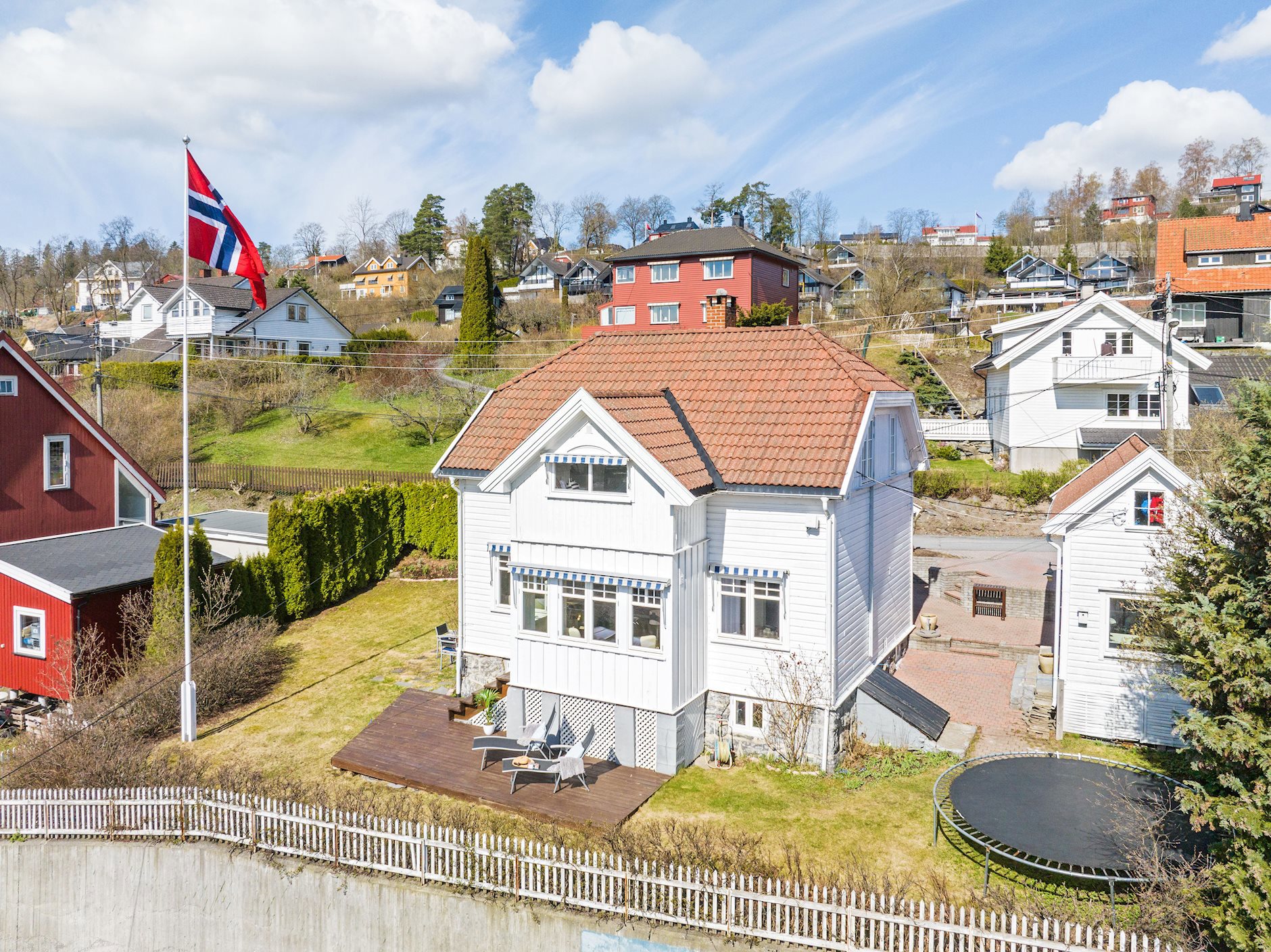 Evje Terrasse 12, SANDVIKA | DNB Eiendom | Fra Hjem Til Hjem