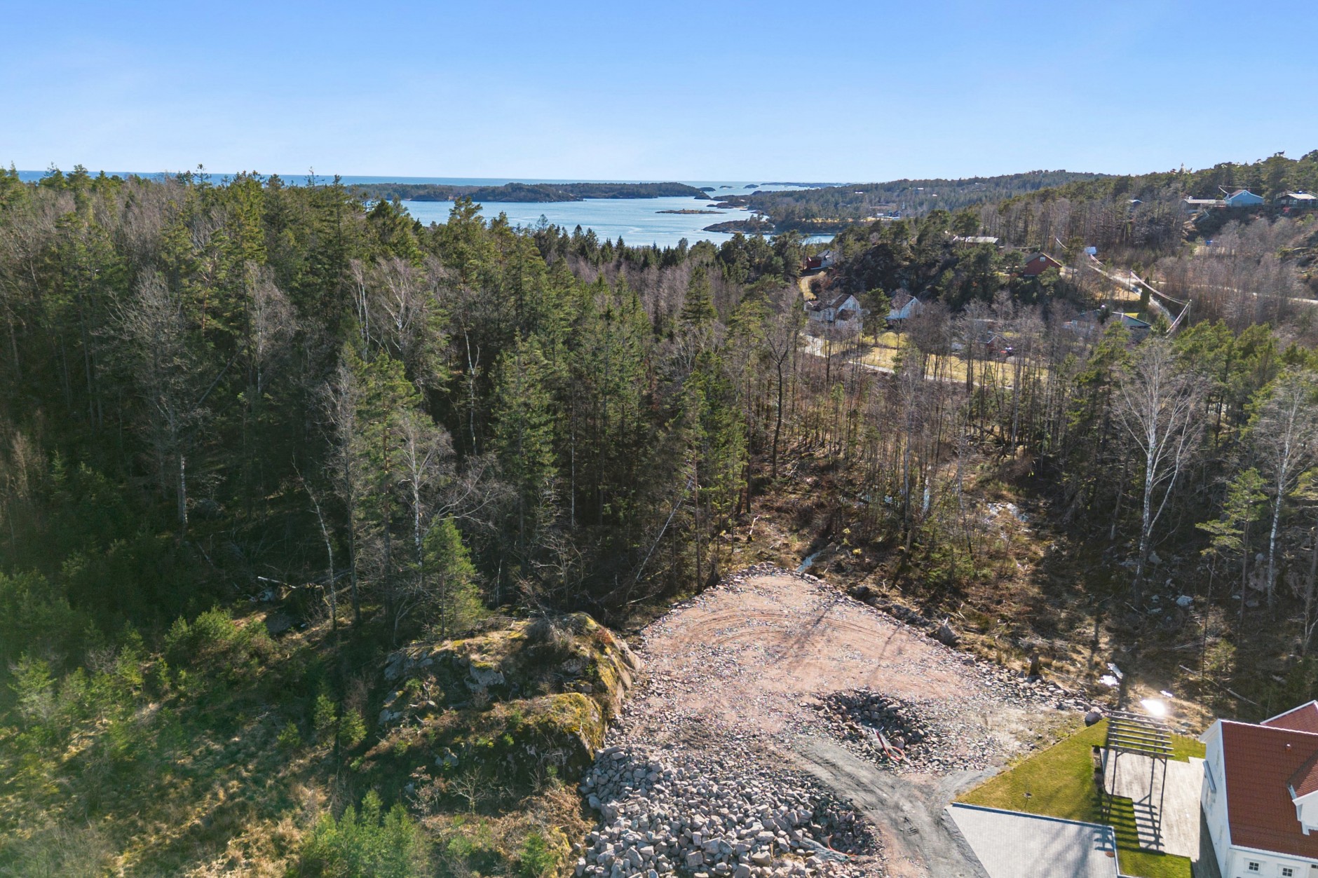 Edens have 30, GRIMSTAD