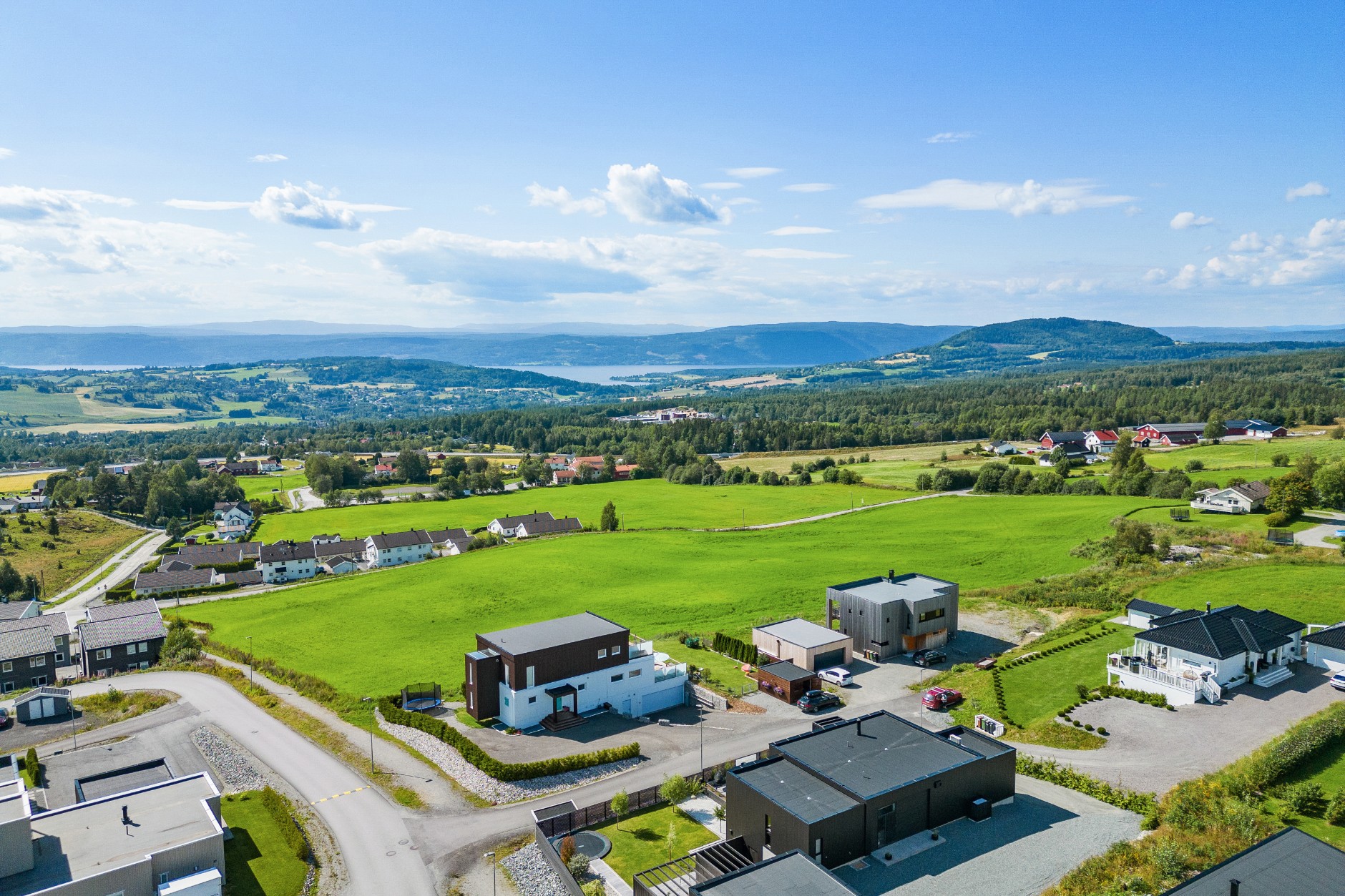 Lauvlibakken 32, JAREN | DNB Eiendom | Fra hjem til hjem