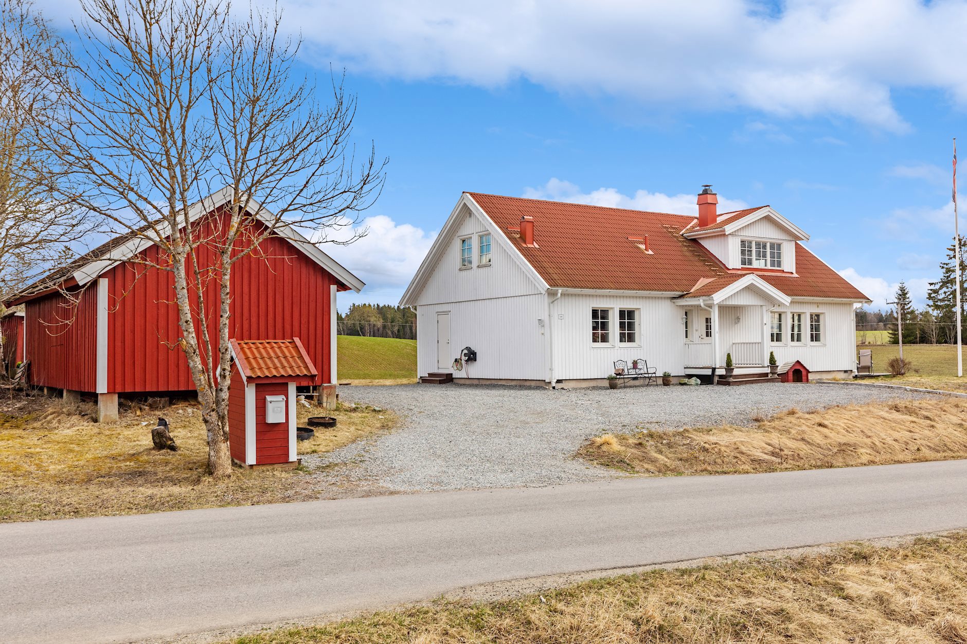 Jødalsvegen 449, ALGARHEIM | DNB Eiendom | Hele Norges Eiendomsmegler