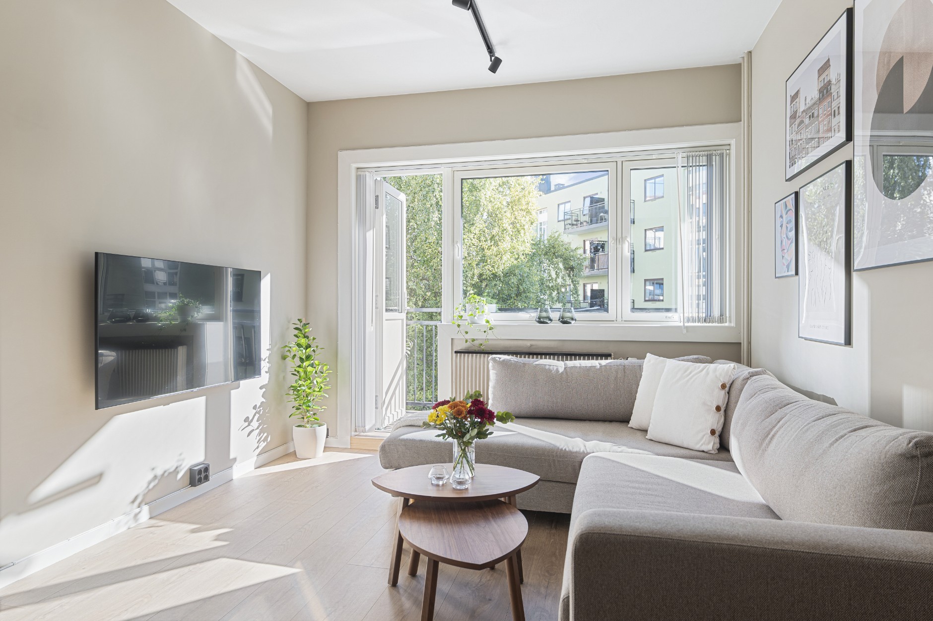 Øvrefoss 8E, OSLO