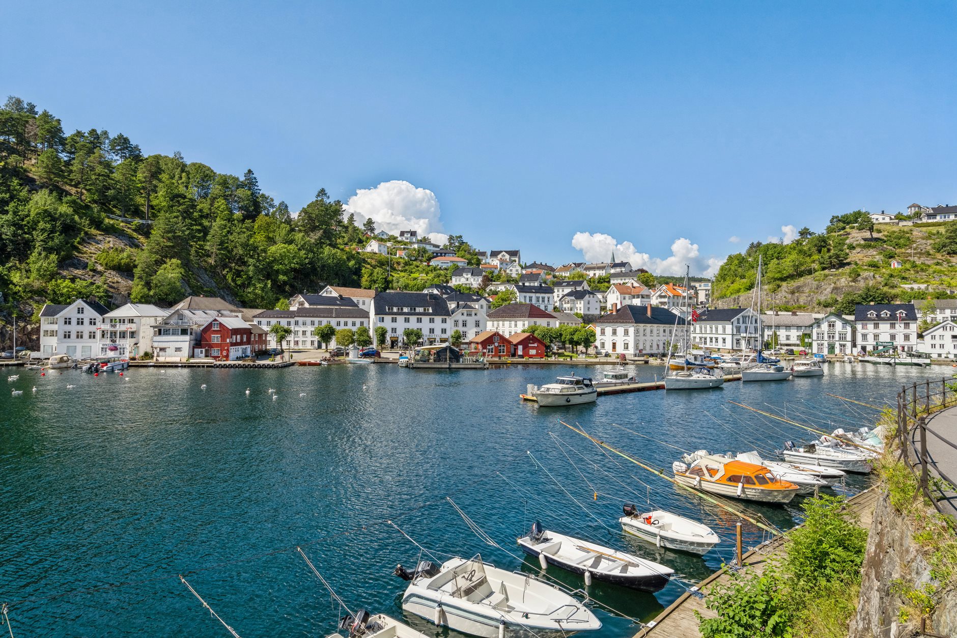 Nyvei 14, TVEDESTRAND | DNB Eiendom | Fra hjem til hjem