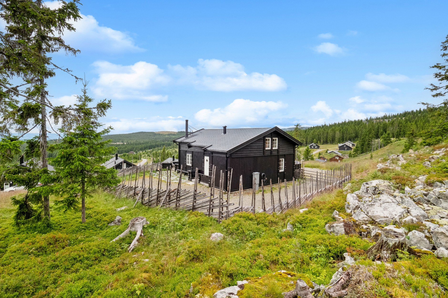 Nattrudstilvegen 102, SJUSJØEN | DNB Eiendom | Fra hjem til hjem