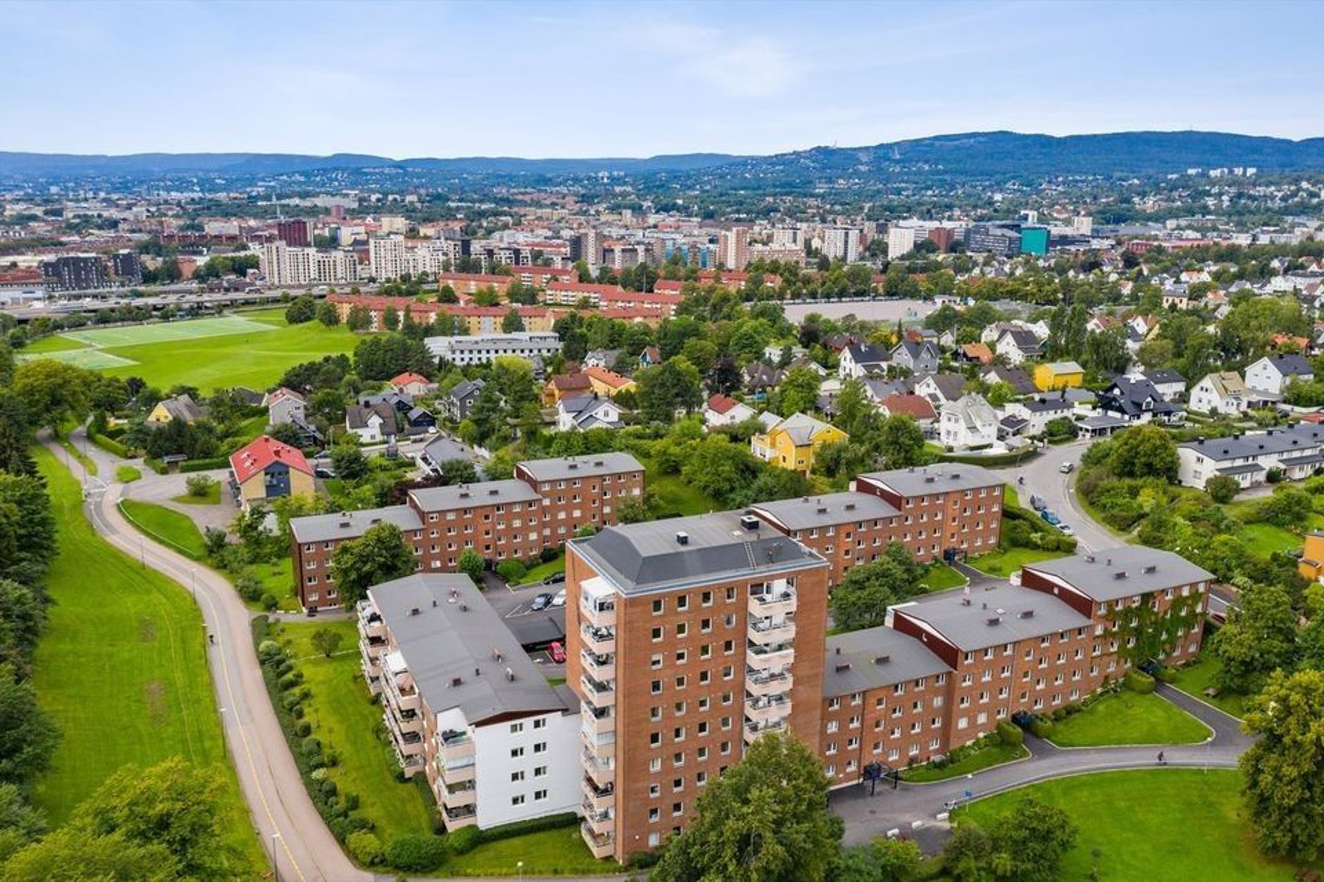 Disenveien 27, OSLO | DNB Eiendom | Fra hjem til hjem