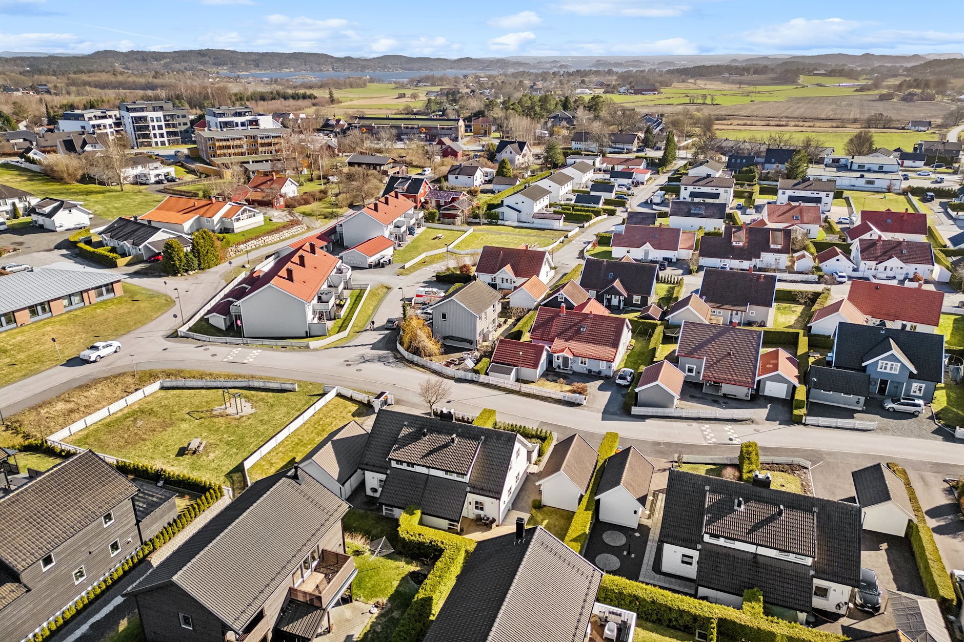 Husebyløkka 4, TJODALYNG | DNB Eiendom | Fra hjem til hjem