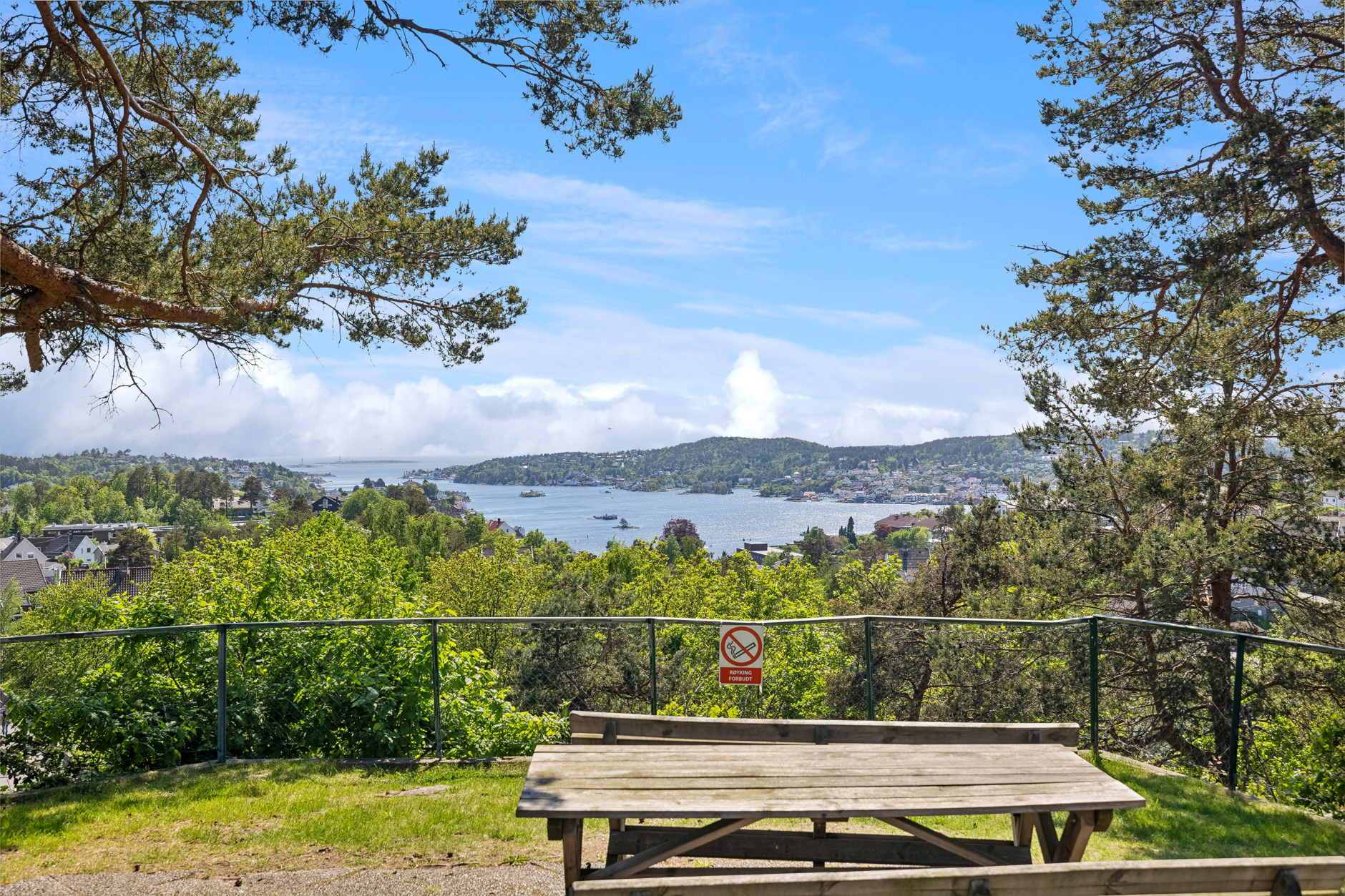 Brinken 38, ARENDAL | DNB Eiendom | Fra hjem til hjem