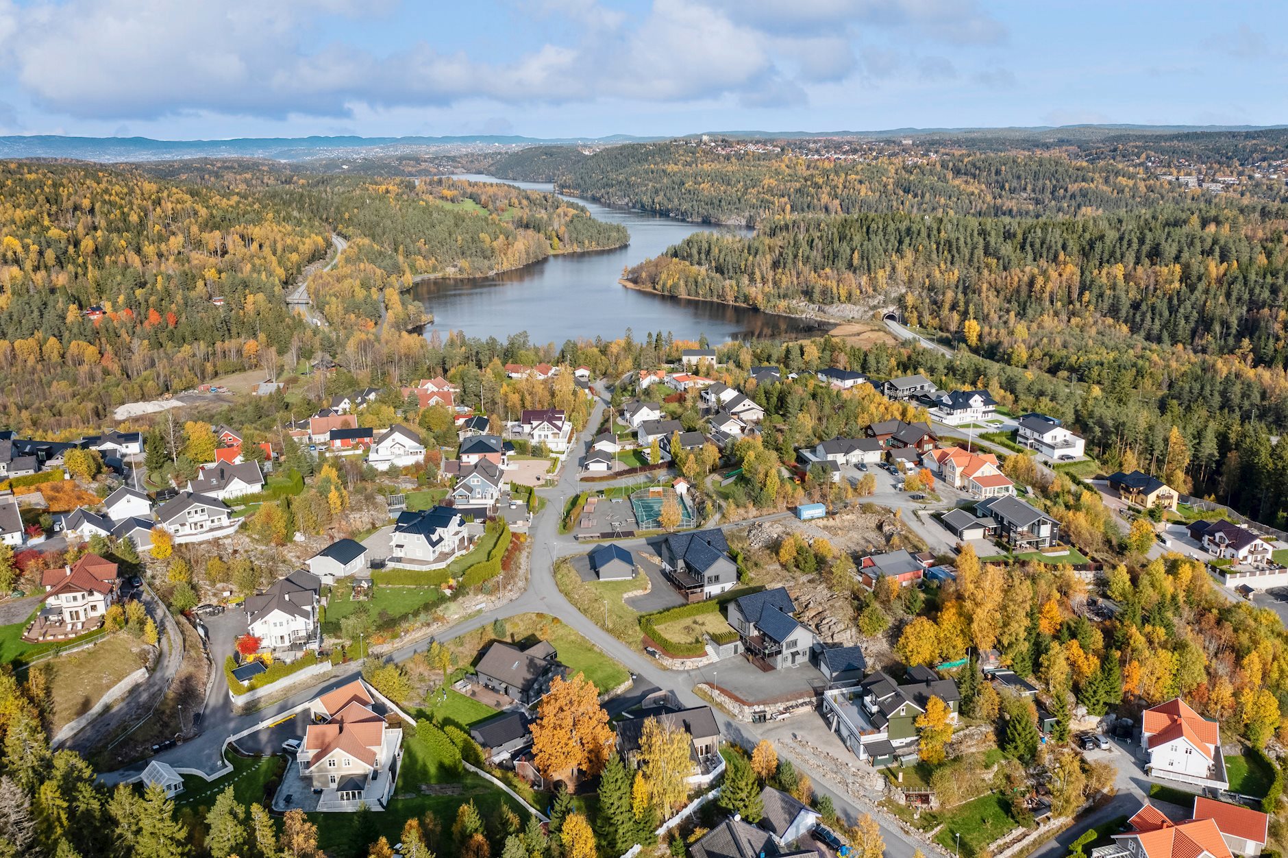 Slorhøgda 9, VINTERBRO | DNB Eiendom | Fra hjem til hjem