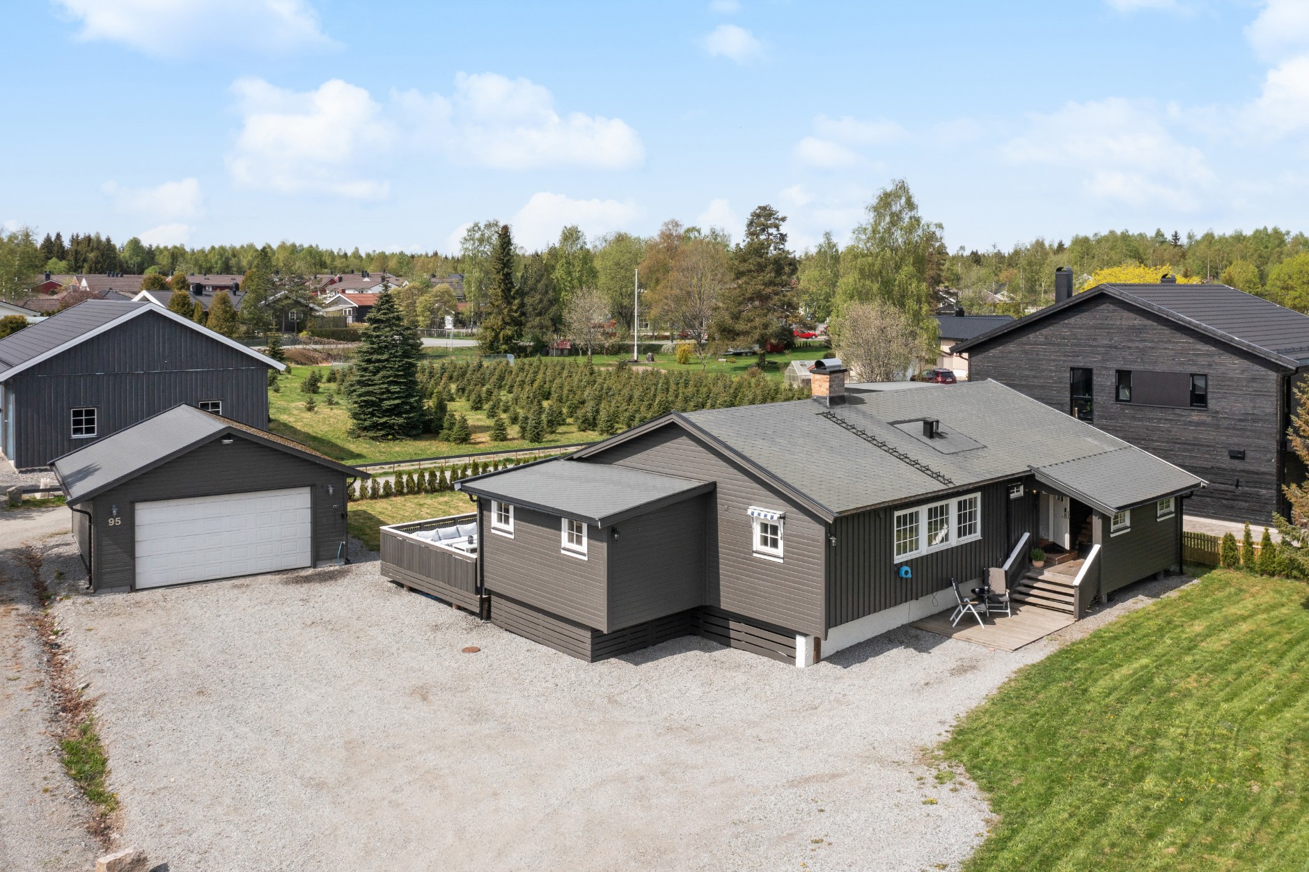 Kroerveien 95, ÅS | DNB Eiendom | Fra hjem til hjem