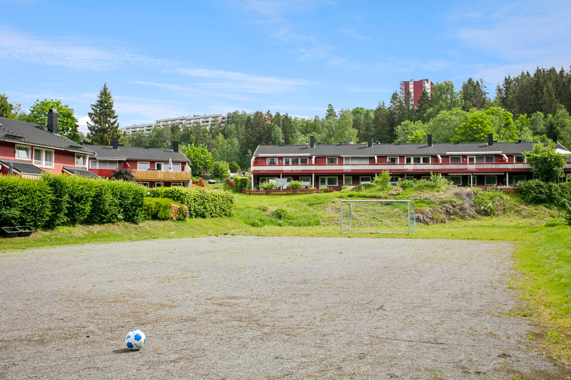 Sandbekkfaret 60, KURLAND | DNB Eiendom | Fra hjem til hjem