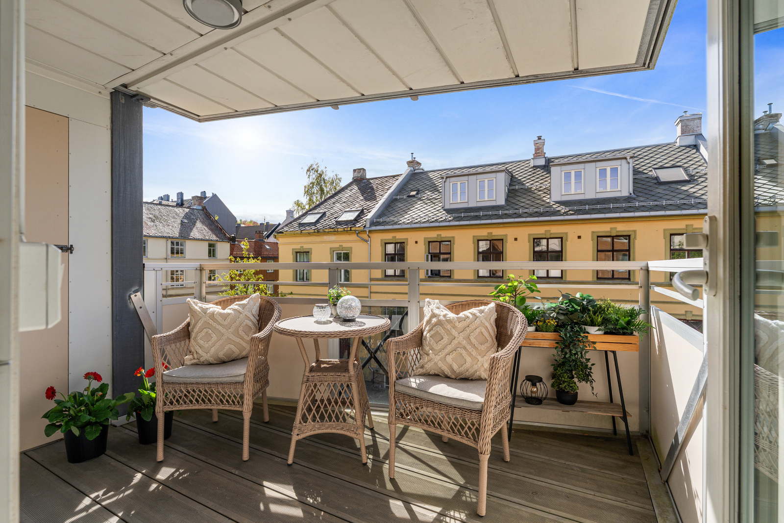 Stor og flott 3-roms med solrik balkong -Skjermet og sentral beliggenhet -Parkering -Nært mange fasiliteter, TRONDHEIM
